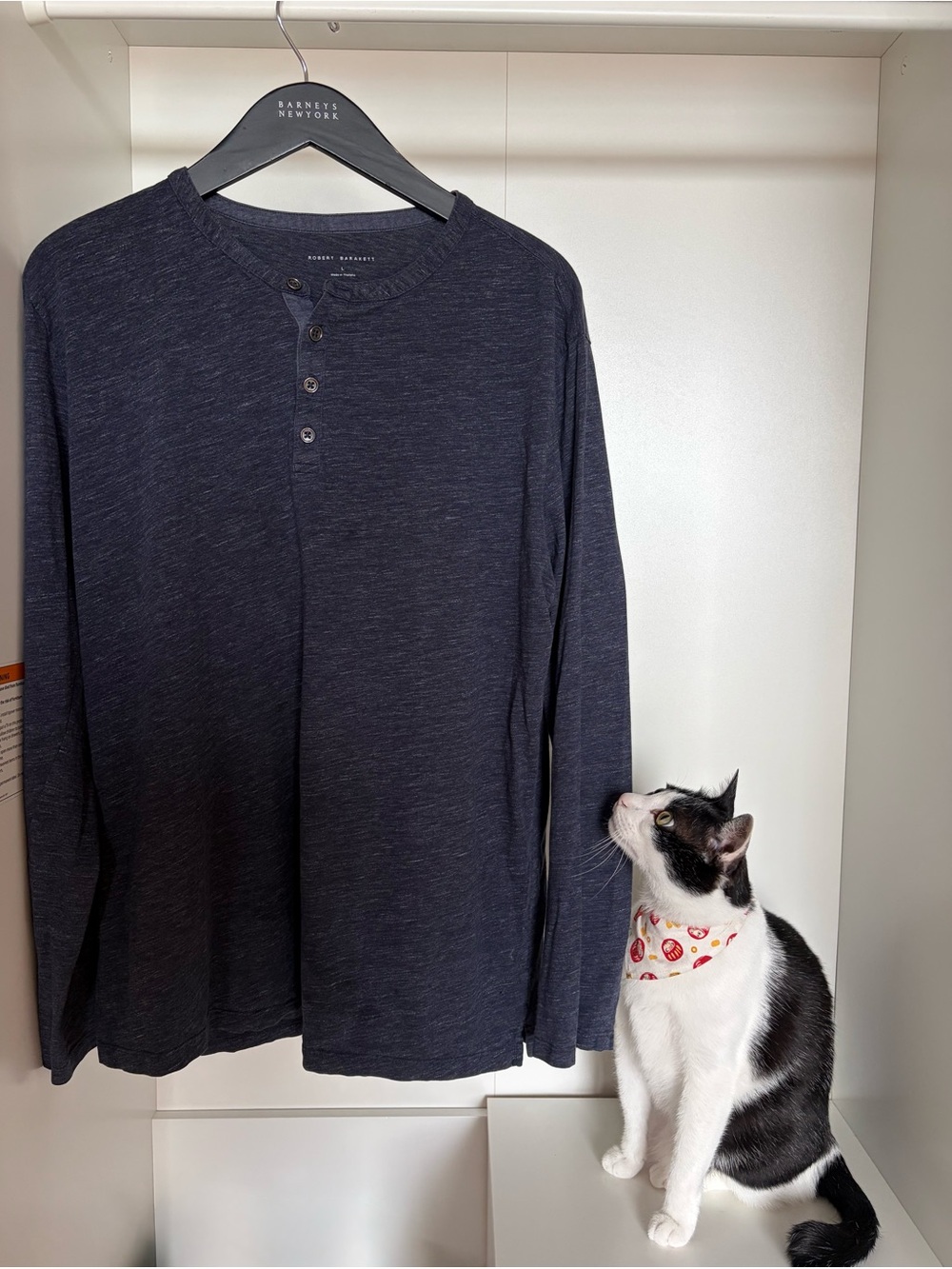 Robert Barakett Men's Dark Navy Long-Sleeve Henley